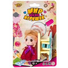 Набор мебели (2 стула ,стол)  с куколкой,  серия  Мир micro Игрушек, CRD 13,5х20 см, арт.M7667.