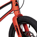 Велосипед NOVATRACK 16" FLIGHT PRO. Магний-алюм.рама, красный, полная защ.цепи, Дисковый тормоз, маг